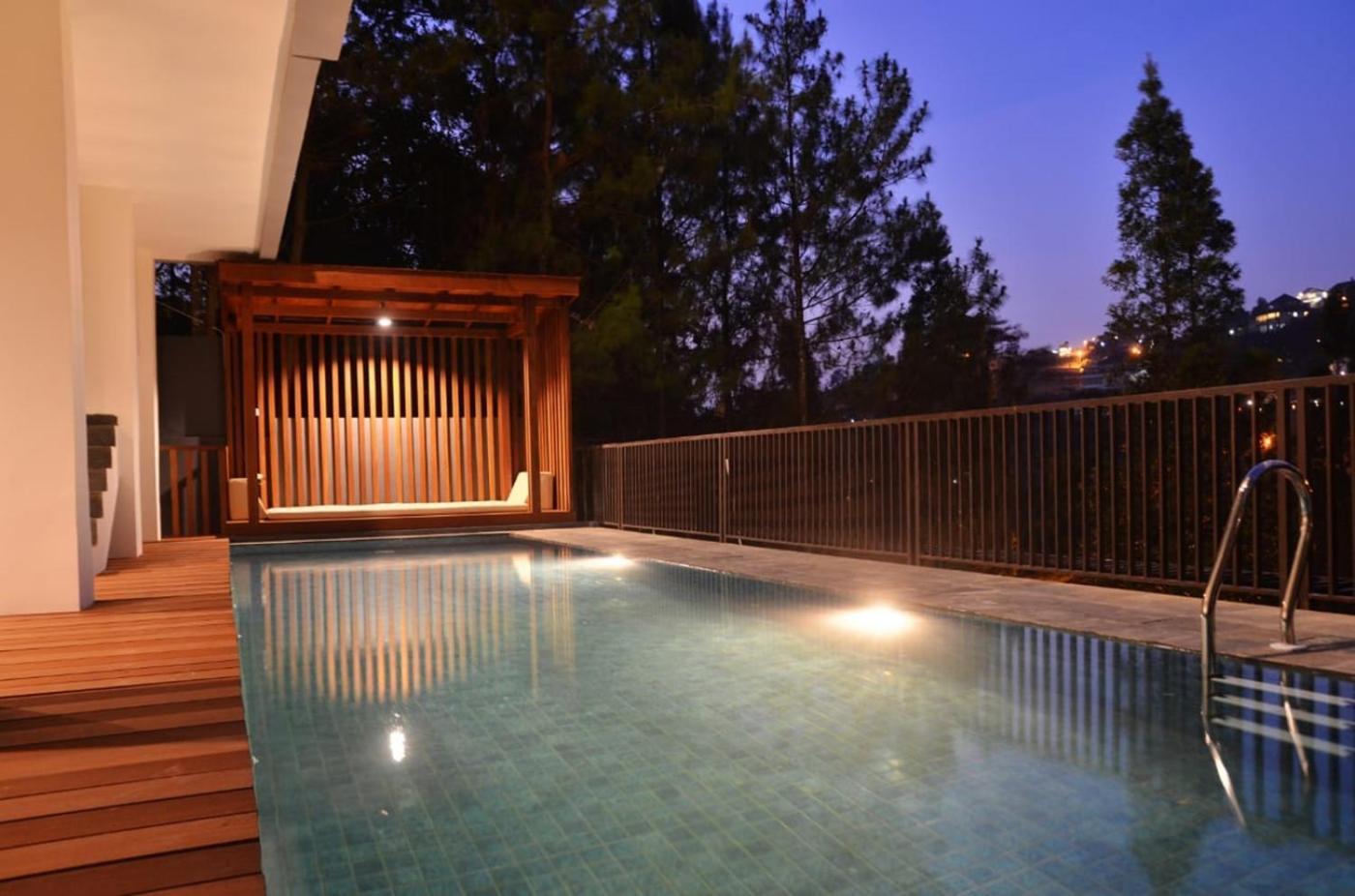 Tulip Hill View Villa 5 Bedrooms With A Private Swimming Pool Бандунг Екстериор снимка