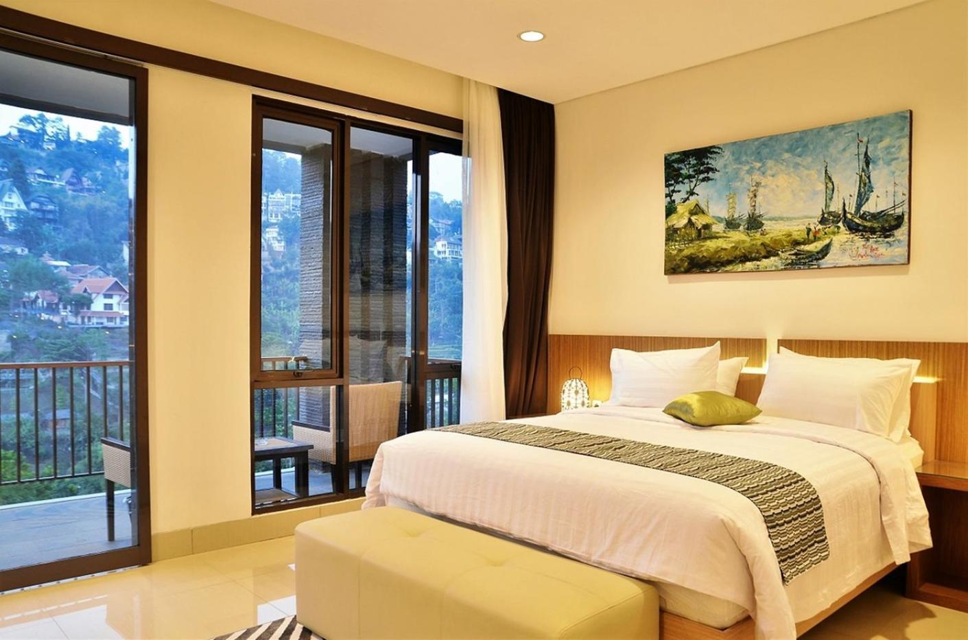 Tulip Hill View Villa 5 Bedrooms With A Private Swimming Pool Бандунг Екстериор снимка